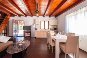 Family friendly house with a swimming pool Rudopolje Bruvanjsko, Zagora - 21427