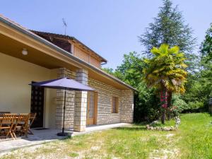 Maisons de vacances Maison de charme avec jardin, Wifi et proche de Sarlat et Souillac - FR-1-616-357 : photos des chambres