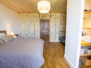 Maisons de vacances Gite Saint-Estephe, 4 pieces, 6 personnes - FR-1-616-345 : photos des chambres