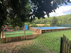 Charmante maison 2 chambres avec piscine et animaux acceptés à Pezuls - FR-1-616-350