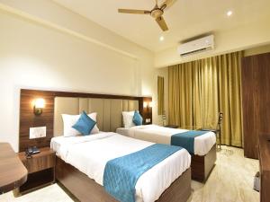 Hotel Candor Amigo Airoli Mind Space