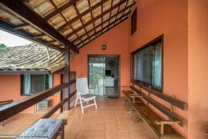 BZ19 Ferradura, 200 metros da praia