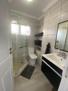 42 Whale Rock Estate