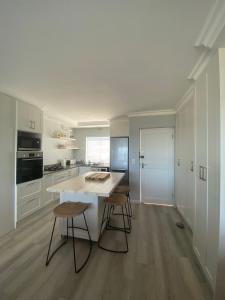 42 Whale Rock Estate