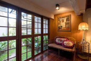 Lanna Charm 5BR Villa in Maerim