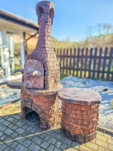 Holiday Home Vegas - HOUSE AND GARTEN FOR EXCLUSIVE USE