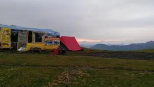 Lambhari view cafe & clamping - Ani