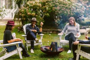 Pet-Friendly Highlands Home with Fireplace