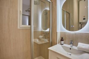 Studio Arc de Triomphe by Studio prestige