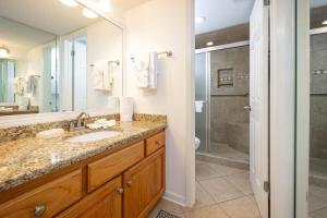 Phoenix VII 7503 condo
