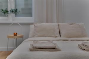 COMFISTAY Armii krajowej 16B - Near Central Station and Free parking