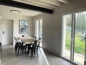 Maison entre lacs et fôrets