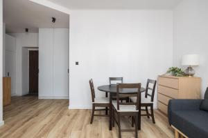 Metro Pole Mokotowskie