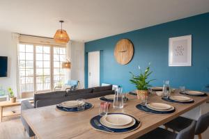 Appartements Le Noyer - moderne - spacieux - parking : photos des chambres