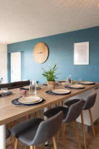 Appartements Le Noyer - moderne - spacieux - parking : photos des chambres