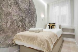 Elegant apartment in historic center by REMS