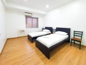 My3rdHome 4bedroom 4 min walk to car free zone By Shine Stay