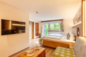 lustiger Hirsch - Akams