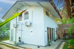 Villa DK - Kamburugamuwa