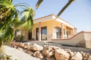 Casa Romantica - La Pared