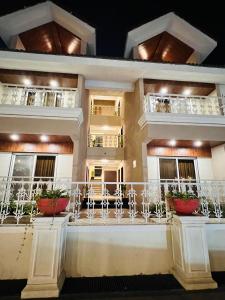 The Grand Leela Resort