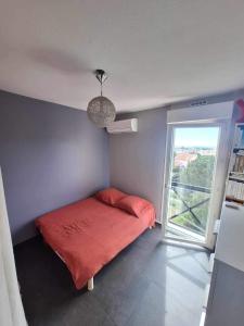 Bel appartement moderne avec piscine
