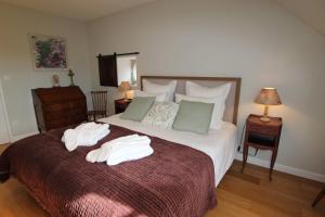 B&B / Chambres d'hotes Domaine de Champouteau - Gites et Chambres d-hotes : photos des chambres