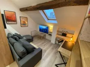 ☆ City lodge ☆ Super-meublé pro #Montlhéry - 布瓦城