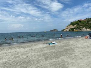 Hermoso apartmento cerca a playa El Rodadero 104