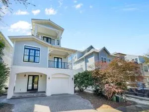 Pompano Palace Home - Inlet Beach