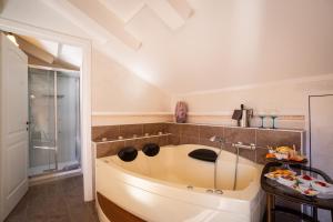 Residence Villa il Casale - appartamenti wellness e piscina riscaldata