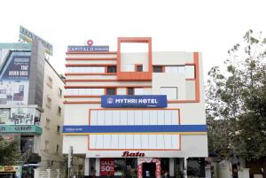 Hotel Mythri - ECIL,Sainikpuri And A S Rao Nagar