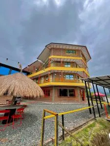 CASONA HOTEL LA DIVISA - 圣罗莎德卡瓦尔