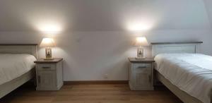 Villas Belle maison entierement renovee avec jardin, WIFI, a 400m de la mer a ST QUAY-PERROS - Ref 871 : photos des chambres