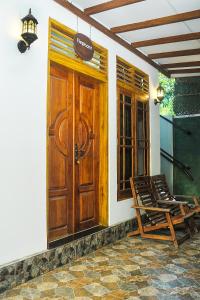 Roam Wings Safari Hotel