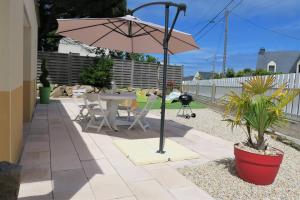 Maison rénovée avec Wifi, jardin, à 450m du centre de PERROS-GUIREC - Réf 924