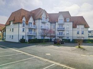 Appartement T2 Rez-de-Jardin à 50m de la Plage à Courseulles-sur-Mer - FR-1-746-16