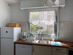 Appartement VUE MER avec wifi, balcon terrasse à PERROS-GUIREC - Réf 958