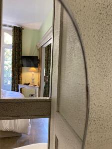 Mes a Moi in Pezenas - Appartements de charme - Baignoire Balneo : photos des chambres
