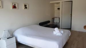 Studio calme, la campagne a 5 minutes de la ville