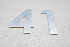 SYMPHONY Apartments 41 - Modern Loft with Terrace and Grill in Central Location