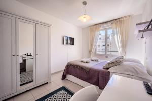 LEDEN SQUARE Apartment for 4 By Sunset