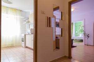 Sunny Old Town Apartments