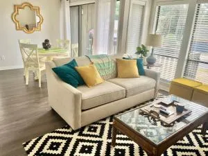 The Green Tee Suite - Biscoe