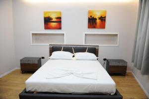 Near Center Apartments 1