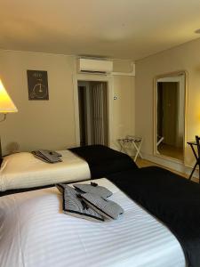Hotels The Originals Boutique, Hotel de la Balance, Montbeliard : photos des chambres