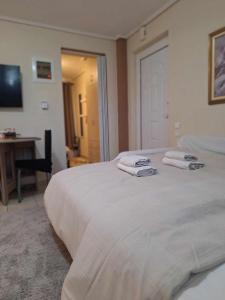 Apartment near the sea, Volos