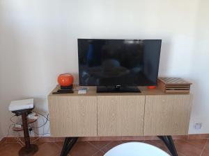 Chambre dans maison individuelle vue sur le massif de létoile