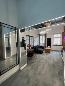 LOFT w centrum z jacuzzi