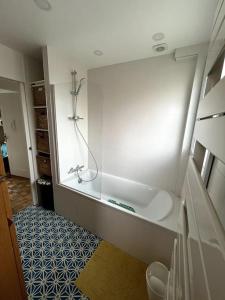 Maisons de vacances Maison avec jardin pres de Paris et Versailles : photos des chambres